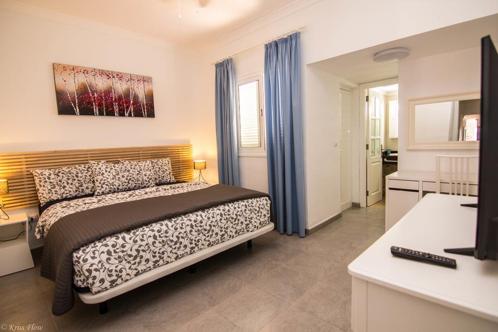 Villa Sontrobat Puerto del Carmen  Exteriör bild